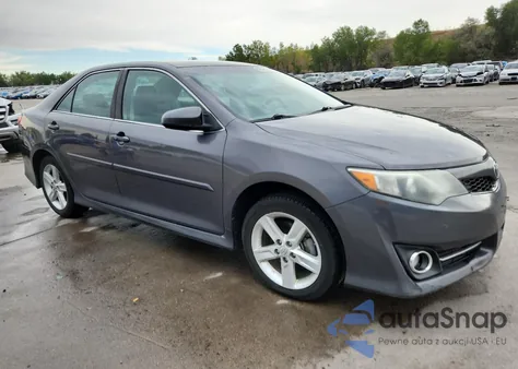 2014 Toyota Camry L z USA, uszkodzony, nr VIN 4T1BF1FK5EU781177